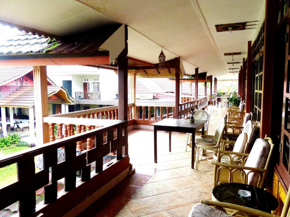 Toraja Torsina Hotel Rantepao Exterior photo